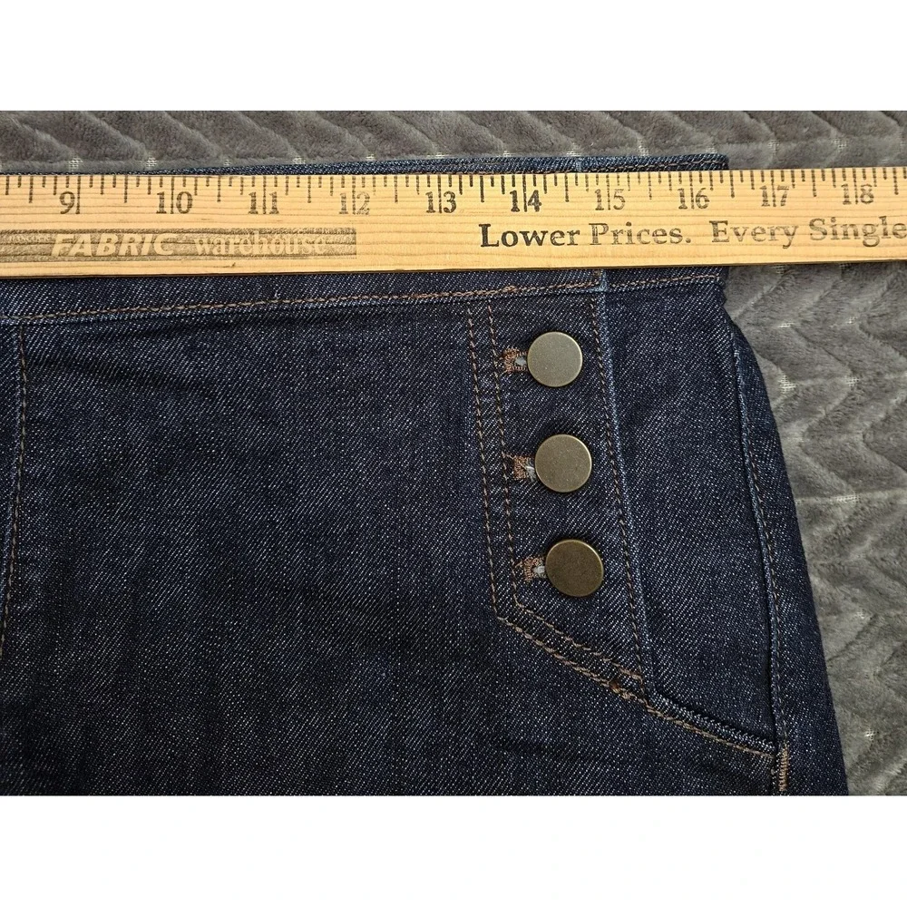 NEW w/Tags Loft Cotton Blend Denim Blue Jean Shorts 3
